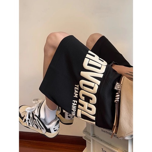 American sport shorts for men and women, loose casual five-pocket pants, summer black basketball pants, fashionable new stylish versatile