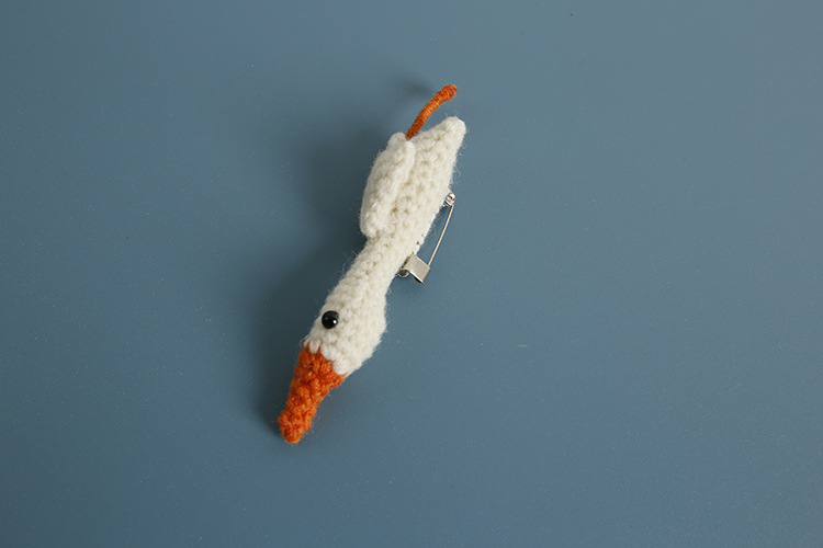 Goose Pattern Cute Pin Goose Yarn Knitting Women's Brooches 1 Piece