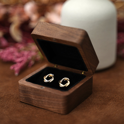 Black Walnut Wood Jewelry Earring Box Square Simple Display Stand Accessory Showcase Shooting Prop Jewelry Packaging