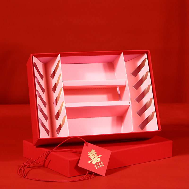 Dorado cuadrado estilo chino caja de regalo de boda roja cubierta de Cielo y Tierra de mano caja de dulces de regalo de boda al por mayor