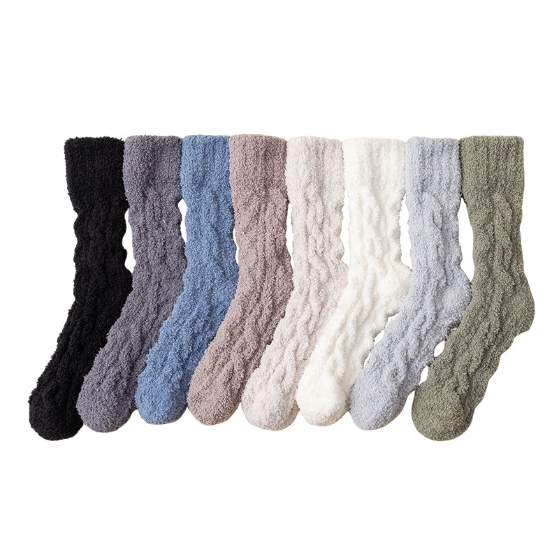 サンゴの毛が落ちない睡眠靴下の中筒靴下秋の冬には、暖かい家庭の床の室内の月子を厚くする