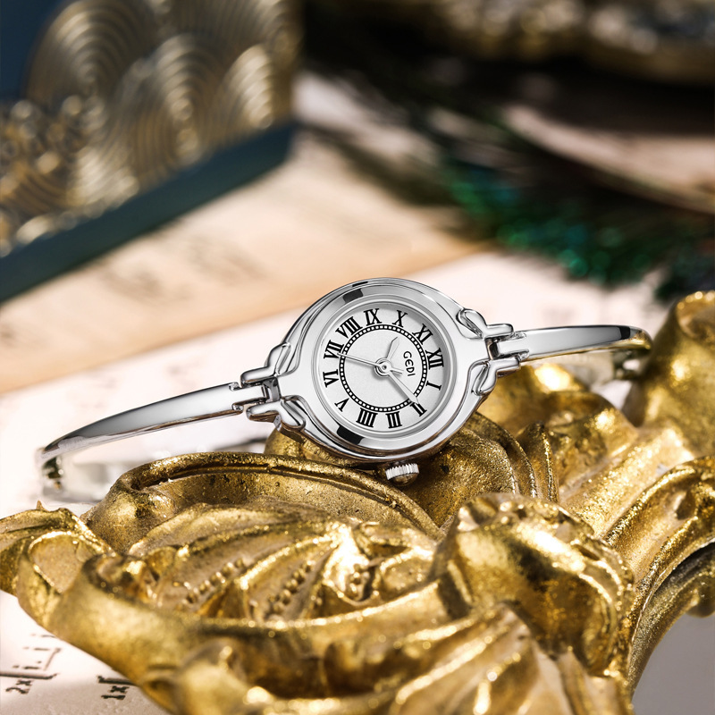 Orologio al quarzo da donna Goldie Niche, di alta qualità, compatto e con cinturino sottile, stile bracciale, semplice e di alto valore_voghion.com