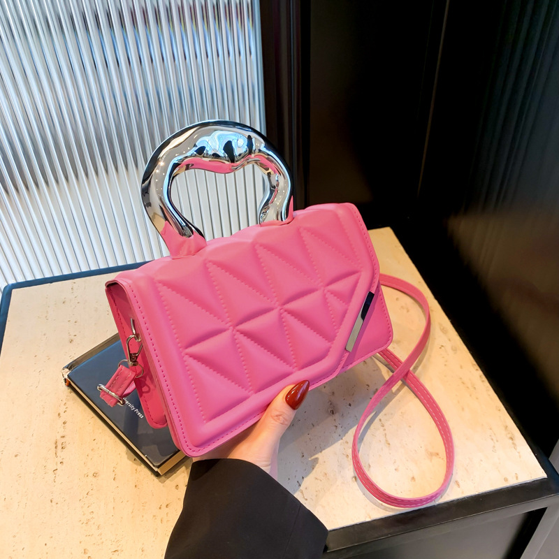 Taschen Mode Vielseitig High-End Handheld Kleines Quadrat für Frauen 2024 Sommerausgabe Casual Diamond Grid Einzelne Schulter_voghion.com