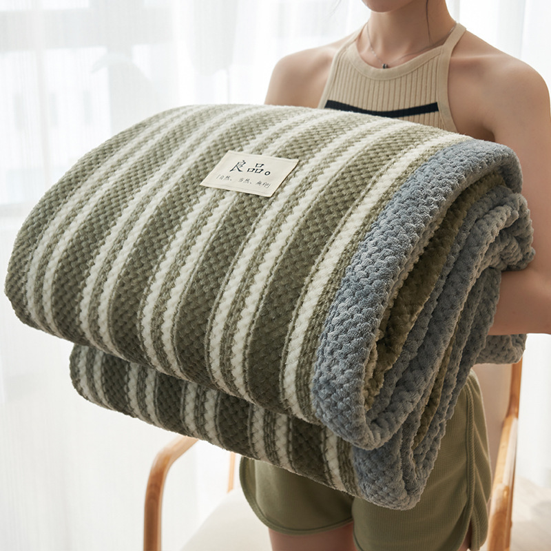 Invierno espeso cordero mantas mantas de caucho de leche de caucho de oficina siesta mantas de sofá de caucho de coral sopa sopa pequeña edredón