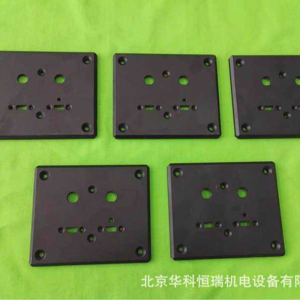 提供零件加工 立式加工中心 工装工具 首模制作