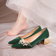 婚鞋新娘鞋新款綠色高跟鞋水鑽秀禾結婚鞋婚紗兩穿四季單鞋