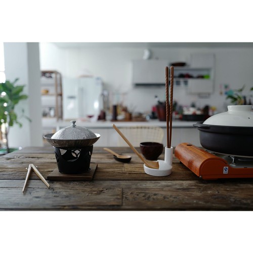 Minimalist Japanese-style household anti-scalding fried dough stick public chopsticks hot pot chopsticks with extended handle commercial wood chopsticks high-temperature resistant wholesale