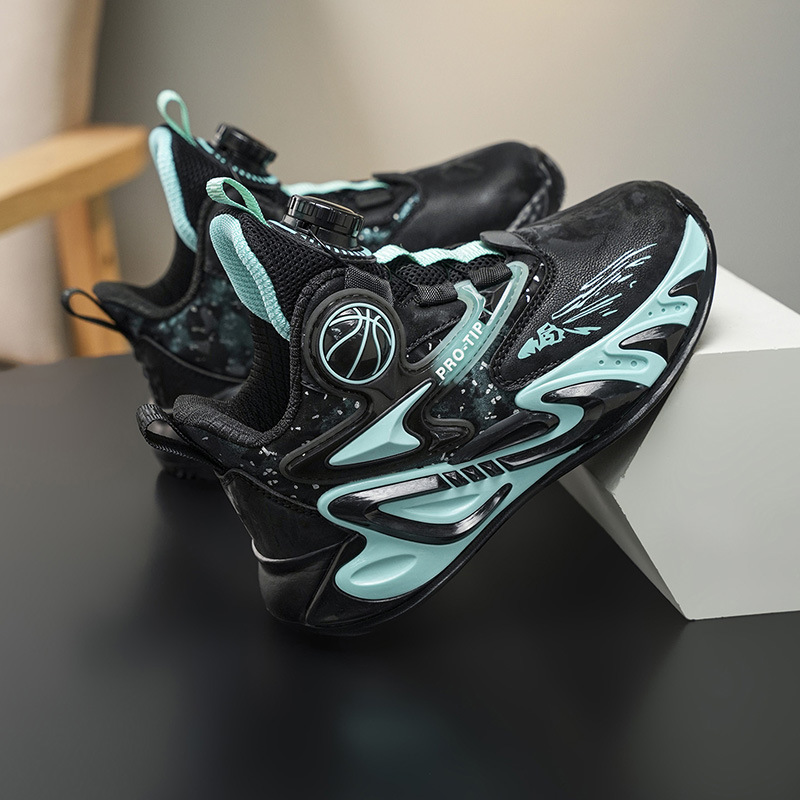 Fábrica de explosión giratoria de hebilla de cuero zapatos de suela gruesa antideslizante zapatos de baloncesto frescos para niños al aire libre