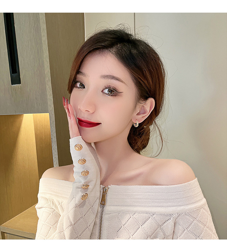Plating Design 1 Pair Fashion Geometric Plating Alloy Artificial Pearls Earrings