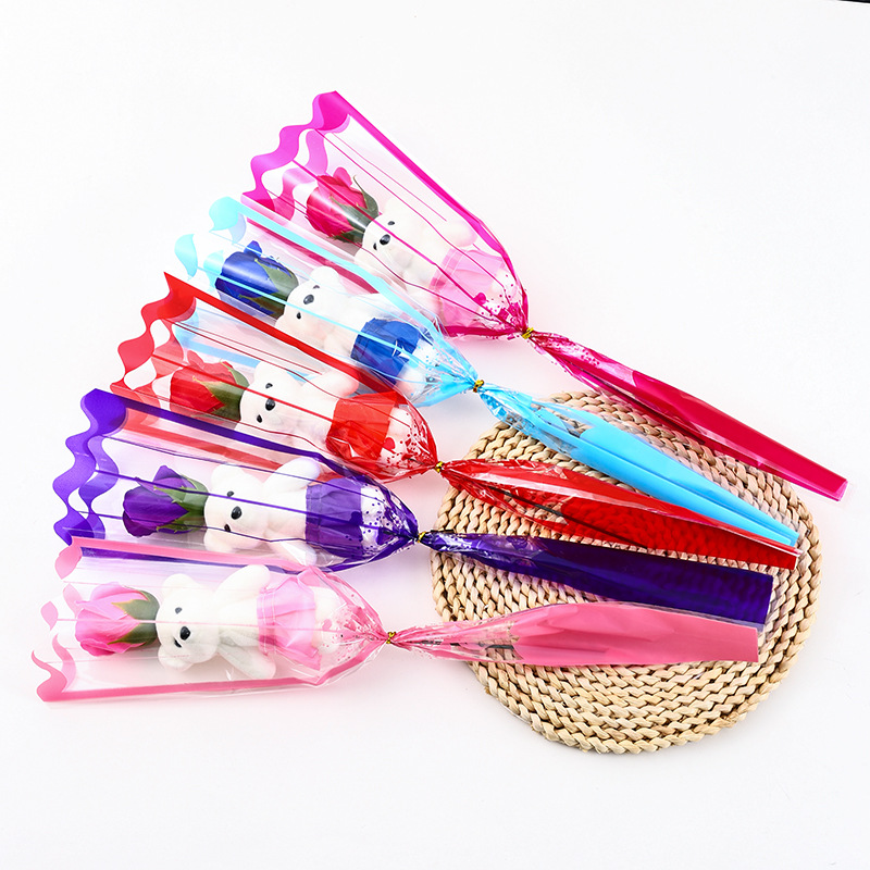 Fabricantes transfronterizos Regalos del día de la madre Flor de jabón de oso único Ramo de rosas de flores artificiales Actividades Empujar pequeños regalos