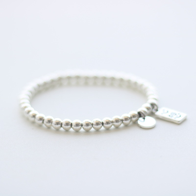 Bracelet alloy beads simple fashion elegant imitation silver men and women European and American fashion stylish jewelry blessing gift Bracelet alloy beads simple fashion elegant imitation silver men and women European and American fashion stylish jewelry blessing gift