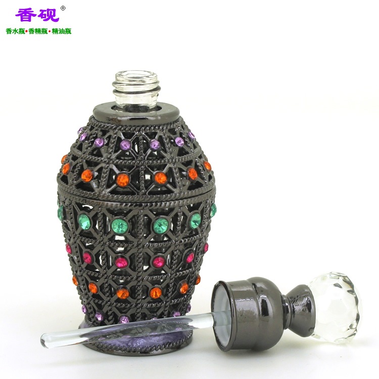 香砚亮黑色菠萝弹款香水瓶8.jpg