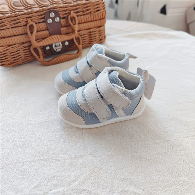 Детские осенние туфли в японском стиле, однотонные, низкие, с мягкой подошвой и липучками, для мальчиков и девочек.