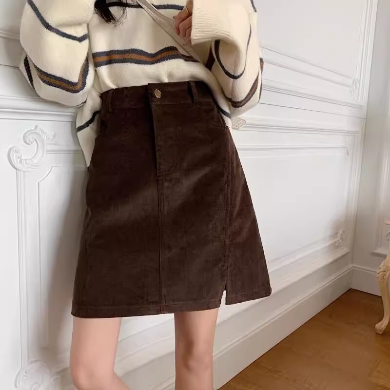 Plus Size Brown Side Slit Retro Corduroy Skirt for Women Autumn and Winter Hip-Covering A-Line Skirt Fat mm Arm-Wrapped Skirt