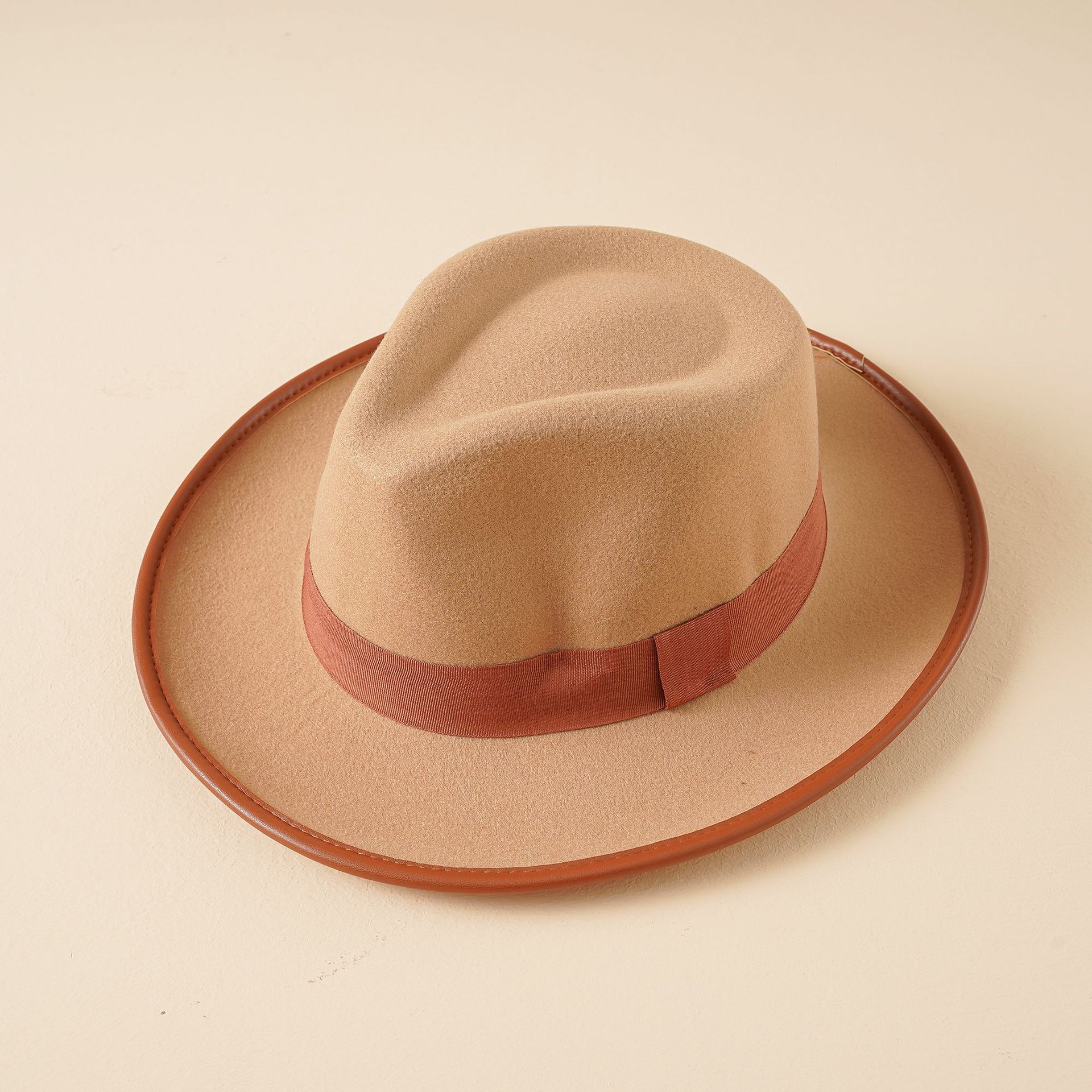 Europa y América más el tamaño de otoño e invierno de los hombres del todo-Partido sombrero británico retro casual moda al aire libre dragón y Fénix sombrero de fieltro