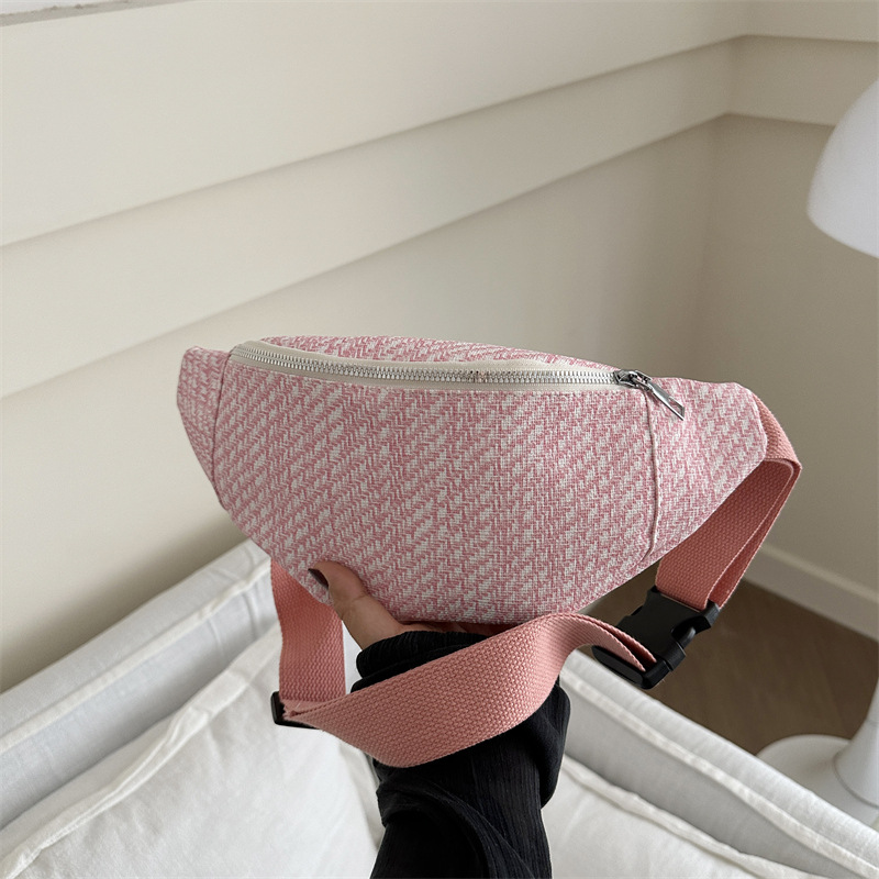 Sports chest bag