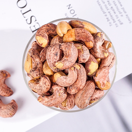 Wholesale raw salt-roasted cashew nuts with shells, large granular bulk, original flavor, Vietnamese specialty snack, factory dropshipping