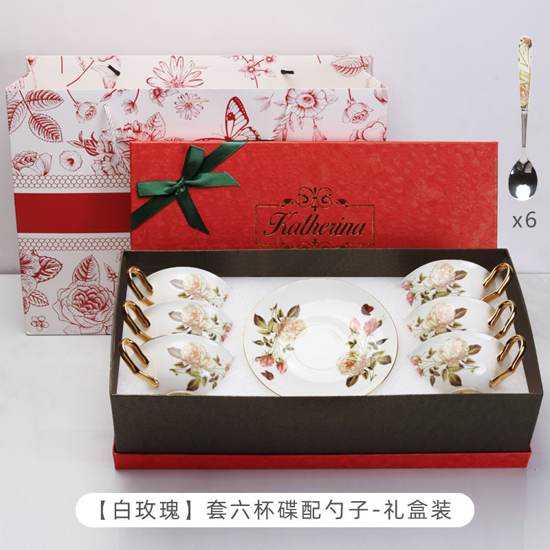 Caja de regalo de nuevo regalo de bodas de cerámica de hueso europeo, taza de café y plato, caja de regalo de boda de nuevo regalo de mano, caja de regalo de graduación