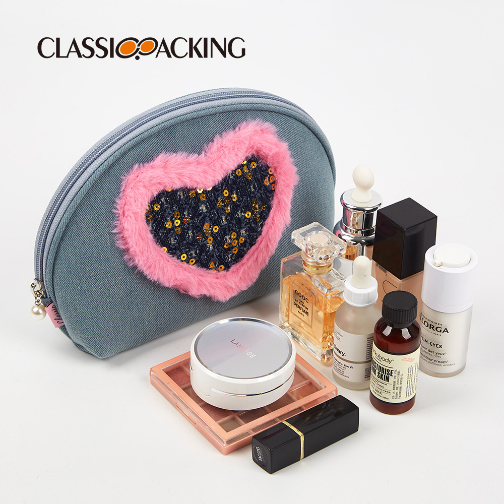 Bolsa de almacenamiento popular transfronteriza amor bolsa de cosméticos de mezclilla forma de concha bolsa de almacenamiento de herramientas de belleza logotipo reemplazable