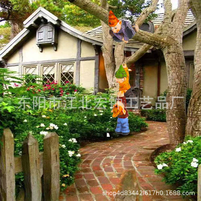 Трансграничный взрывной набор 3 восхождение на дерево эльф маленький гном украшения двора подвеска новый карлик смолы висит