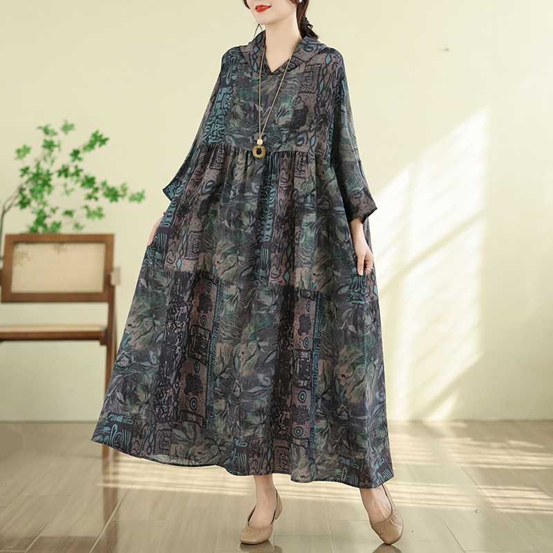Summer retro dress with hood