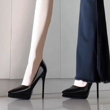 纯欲风细跟优雅新款百搭个性时尚漆皮高跟鞋尖头气质2025性感单鞋