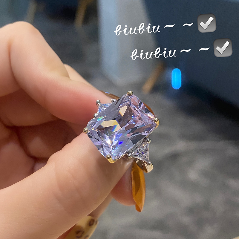 Bague En Zircone Incrustée De Diamants Bleus Géométriques À La Mode display picture 1