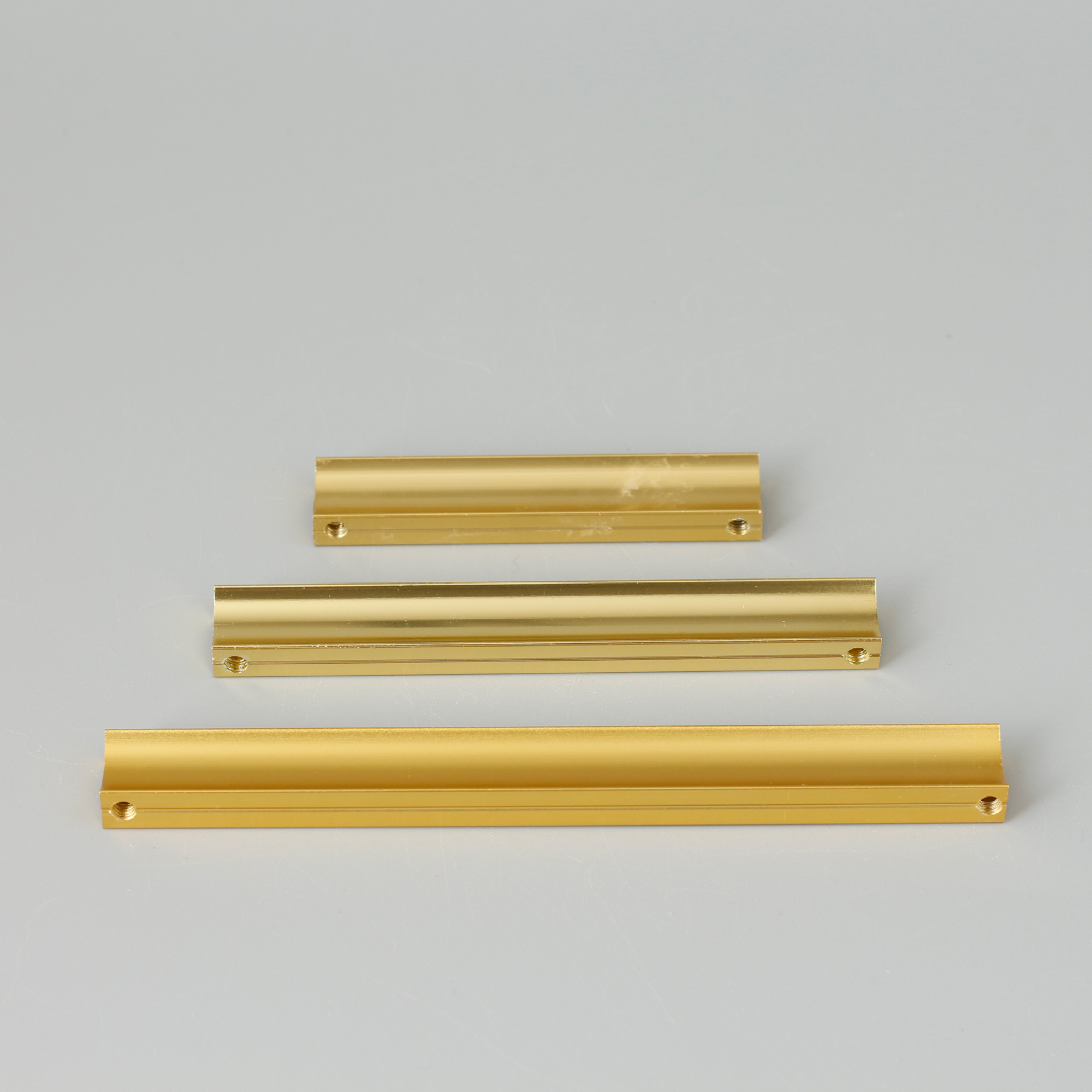 Modern minimalist furniture wardrobe cabinet gold one-piece pull handle aluminum alloy cabinet door handles solid thick handle