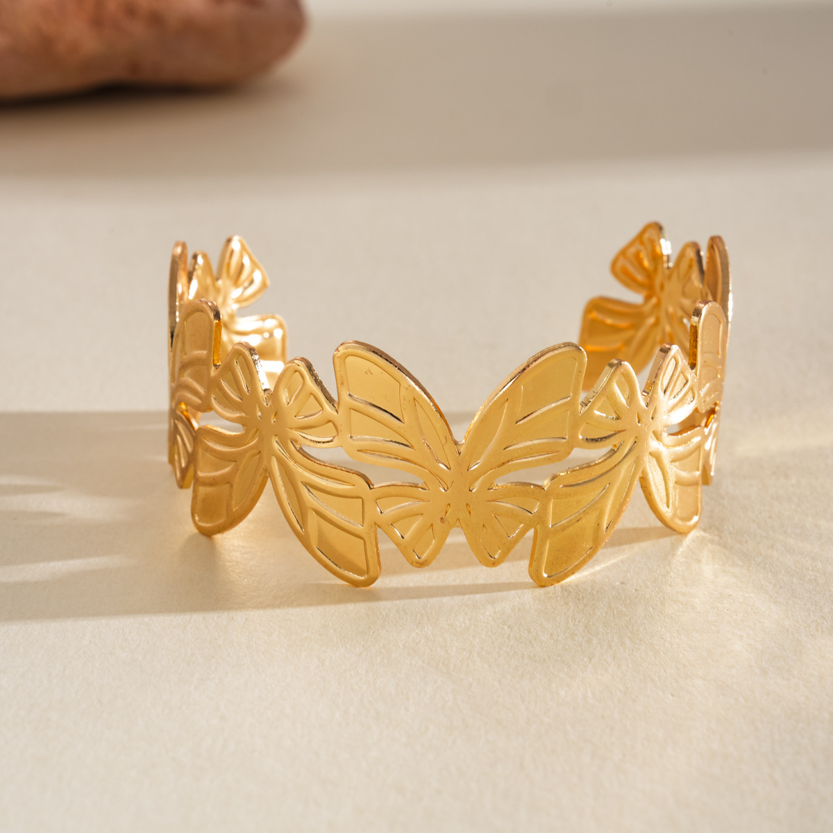 Europa y los Estados Unidos metal brillante cara pulsera de arco