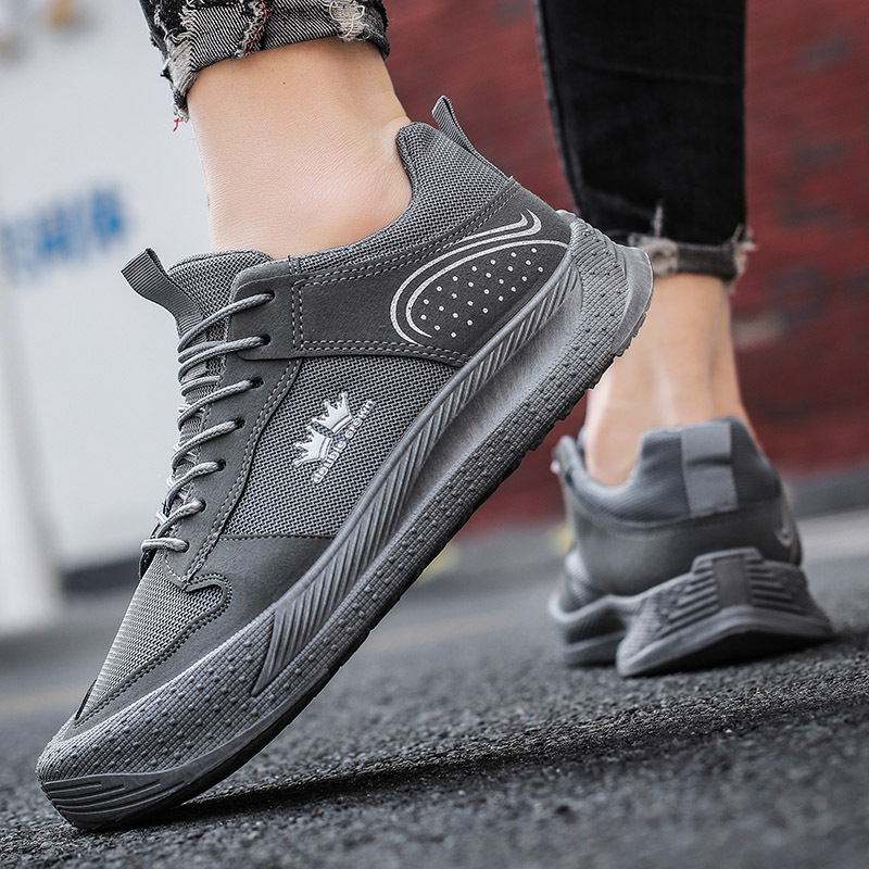 Zapatos de hombre 2024 nuevos zapatos de lona de moda mediados de la zapatilla de deporte retro estilo coreano herramientas de los Hombres estilo británico