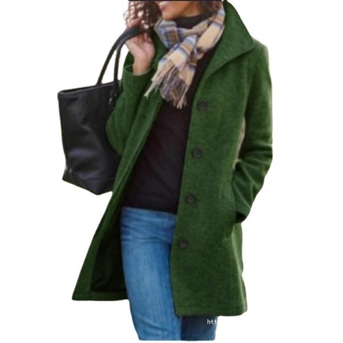 Thick coat, medium length coat
