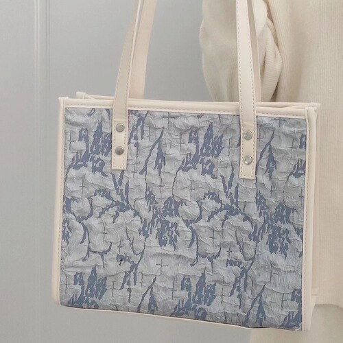 Summer bags for women, personalized sea salt blue jacquard tote bag, high-end large-capacity commuting shoulder bag for women