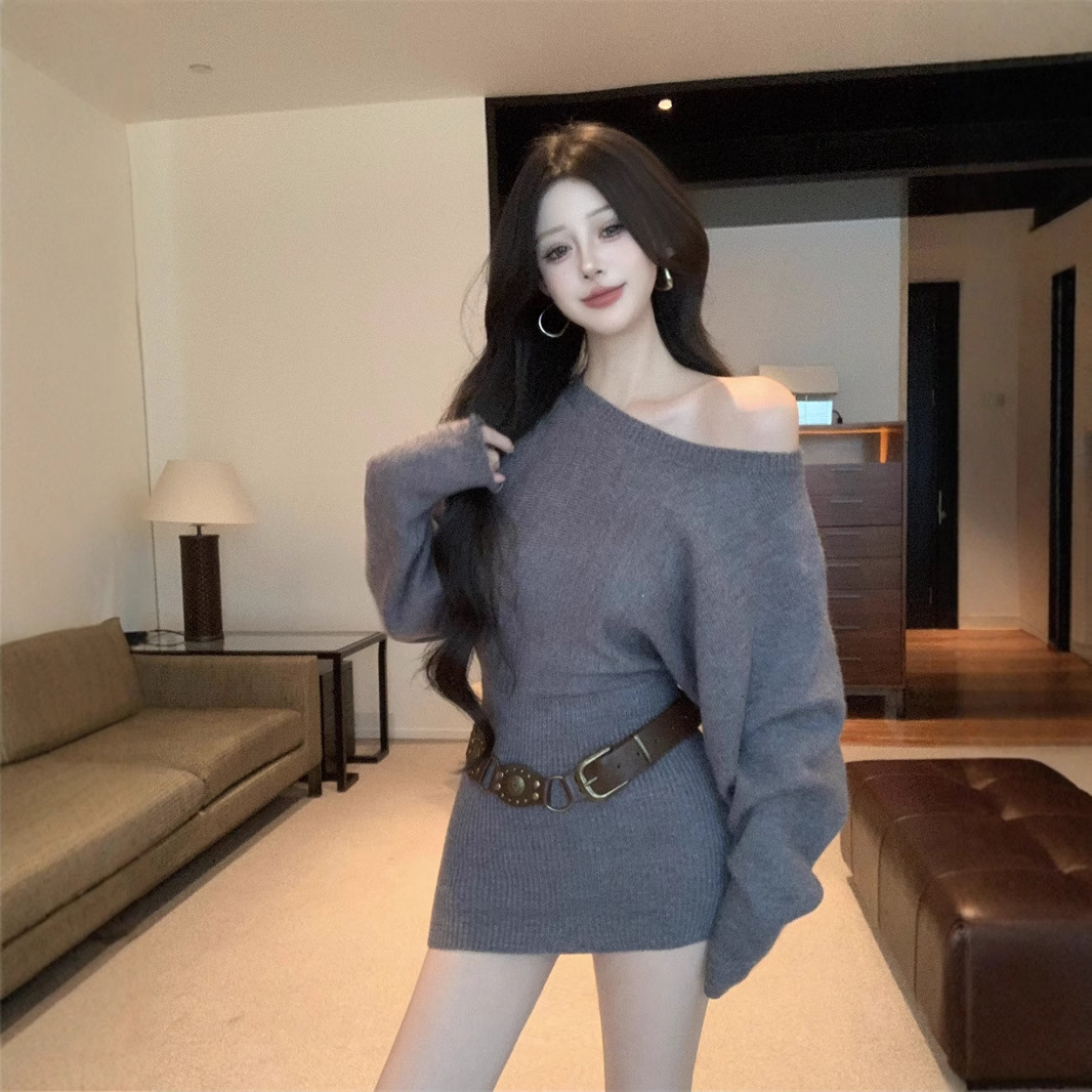 카키 어깨 긴팔 니트 원피스 여성용 가을 슬림 핏 스웨터 쇼트 스커트 순수한 욕망 바람에 꽉 허리 엉덩이 스커트