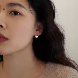 2026新款滴釉耳环女复古气质高级感无耳洞耳夹法式轻奢耳饰女