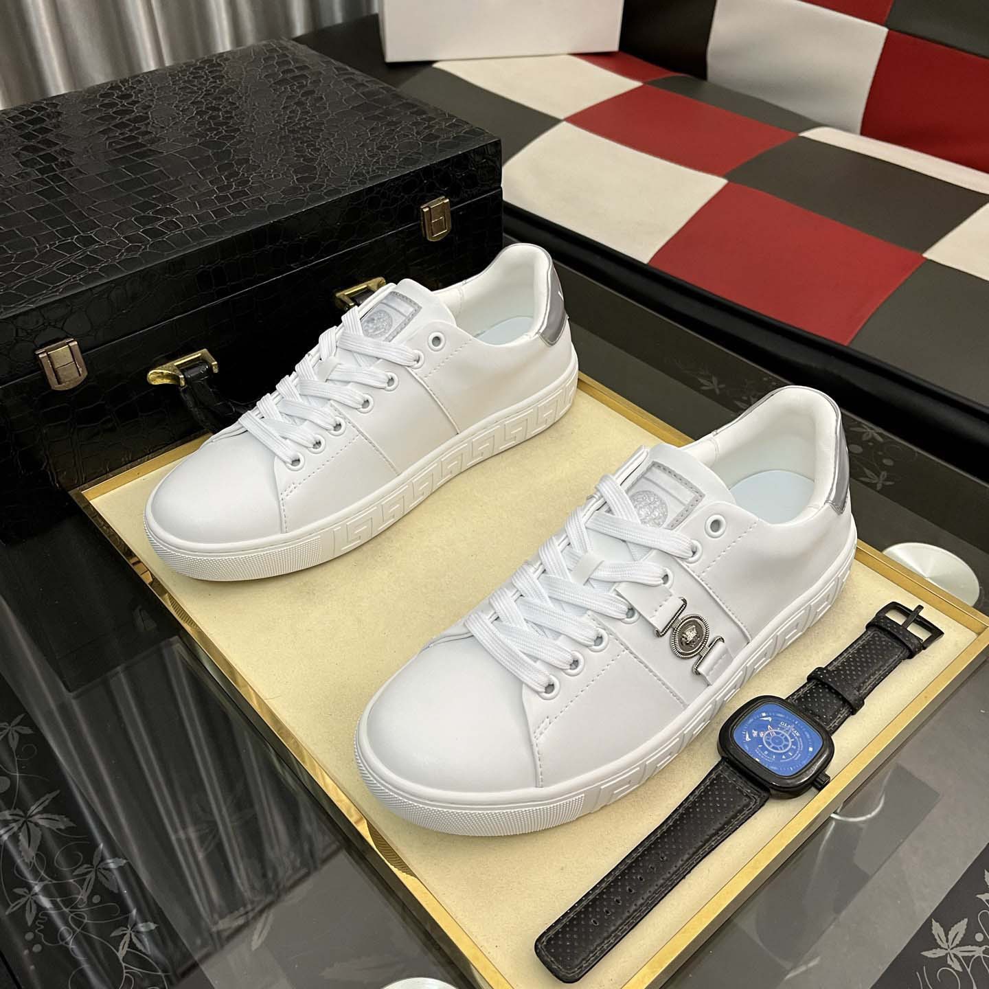 Thick-Soled White Shoes for Men 2024 Autumn and Winter New Style Soft-Soled Comfortable Outdoor Casual Shoes Fashionable Printed Trendy Brand Sneakers for Men