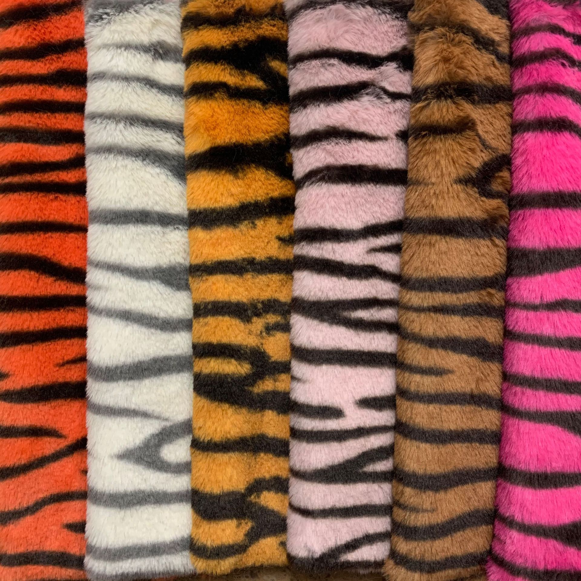 虎纹兔毛 700G小兔毛虎纹印花 斑马纹仿兔毛 玩具鞋材毛绒面料