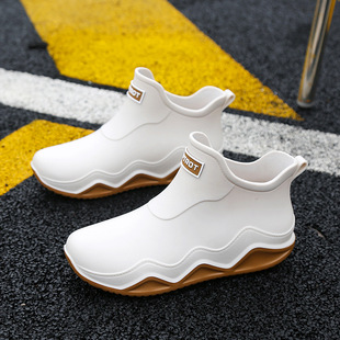 New Rain Boots Short-Tube Men's Adult Women's Waterproof Shoes Rain Boots Non-Slip Wear-Resistant Rubber Shoes Fleece-Lined Fashionable Kitchen Water Boots