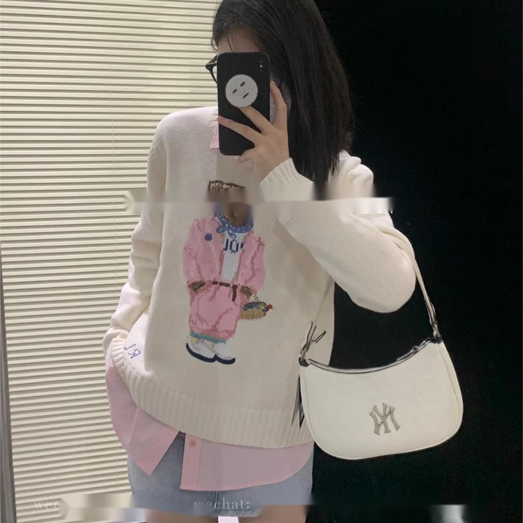 Pony ~ autumn and winter new women's clothing classic embroidered cartoon Pink Bear Age-reducing cute loose all-match sweater