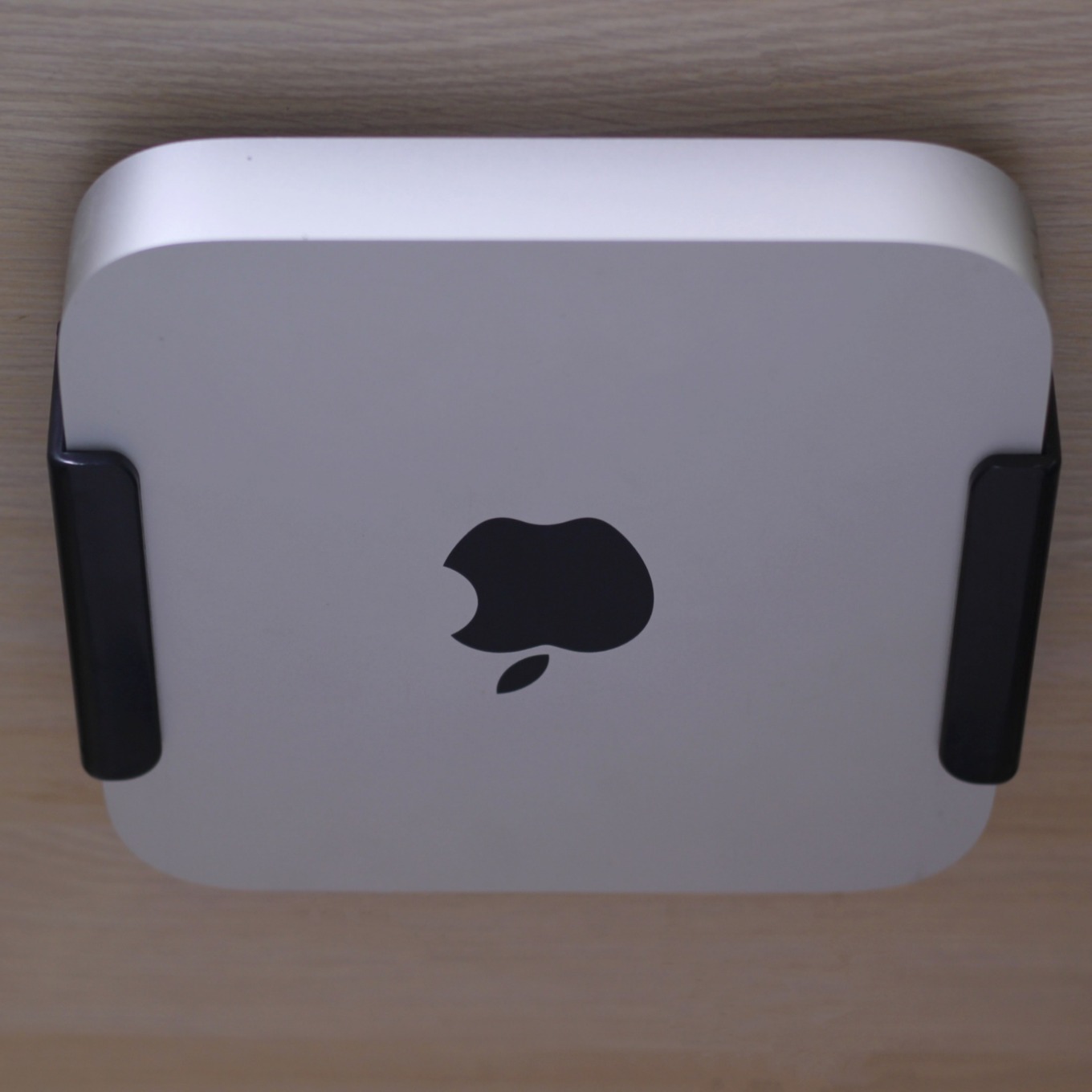 适用Mac Mini主机收纳支架苹果迷你电脑壁挂显示器背挂宜家洞洞板