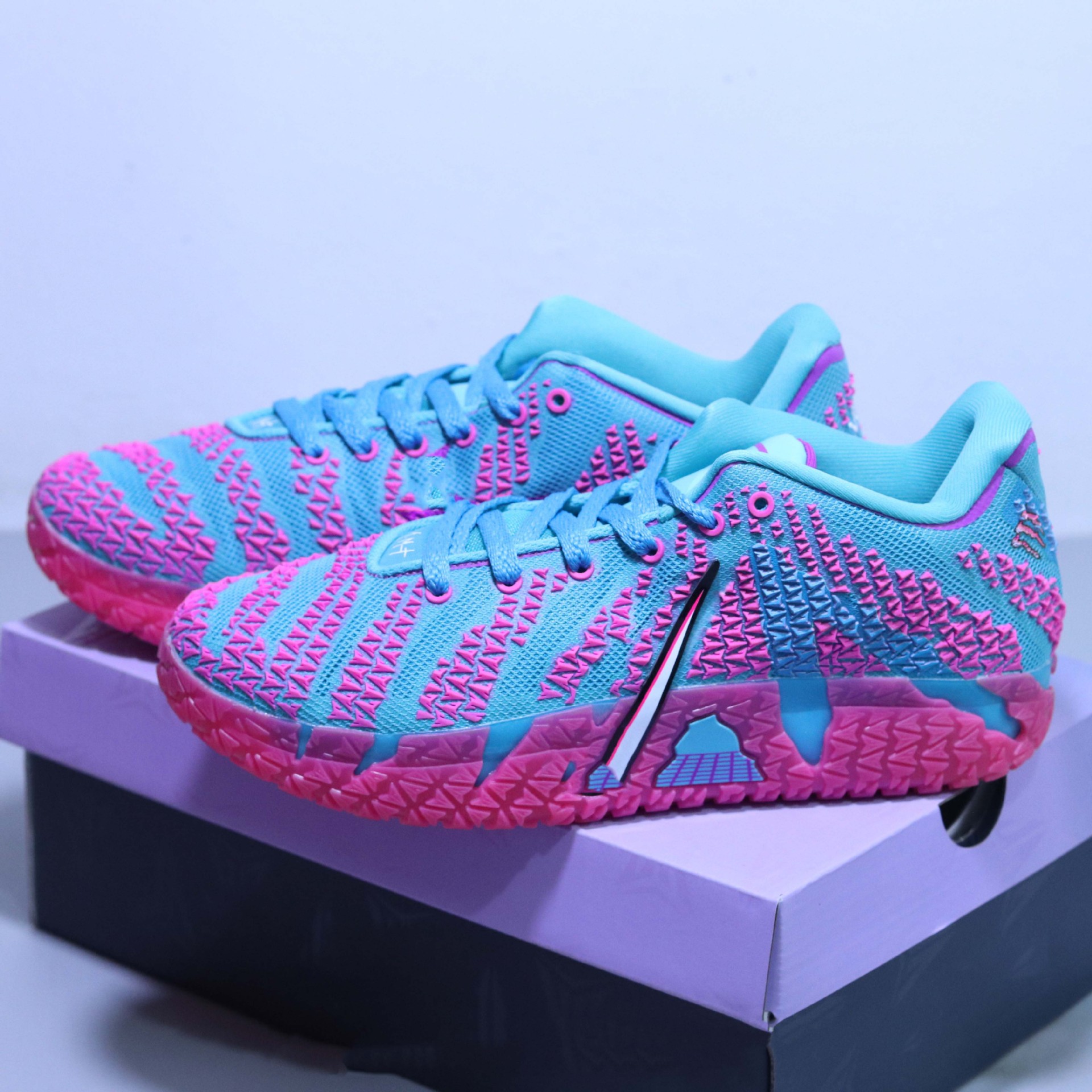 Putian Chunyuan JA3 zapatos de baloncesto Morant 3 generaciones zapatos de baloncesto azul hombres y mujeres zapatos deportivos casuales de moda