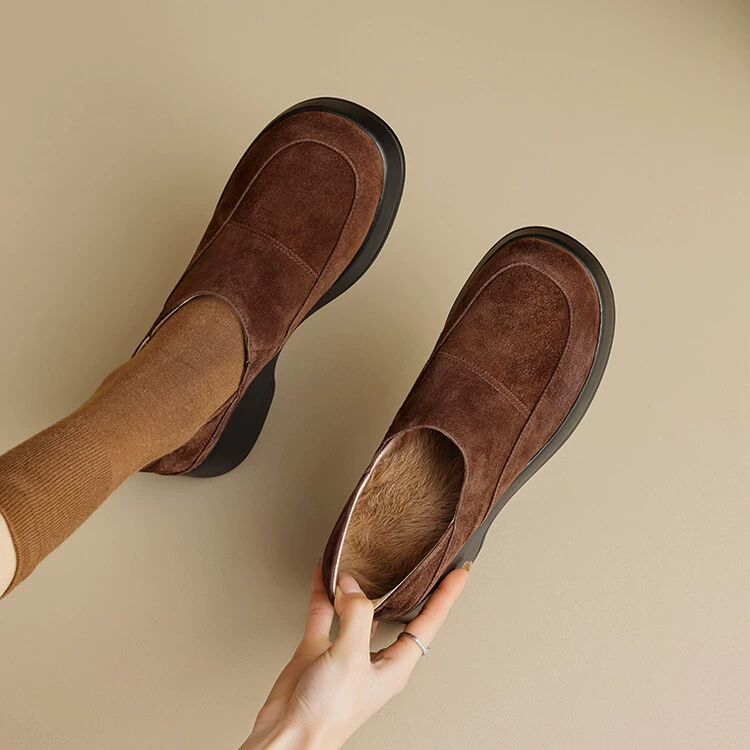 2024 Весенние новые толстые нижние кожаные туфли с глубоким ртом и круглым носком, матовые лоферы из овчины, однослойная обувь на флисовой подкладке, ленивые туфли для женщин