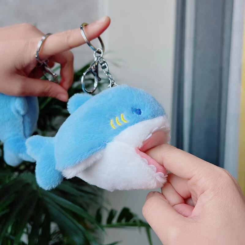 Explosive Shark Whale Simulation Plush Toy Keychain Shake Tone Cross-border Pendant Marine Life Doll Doll