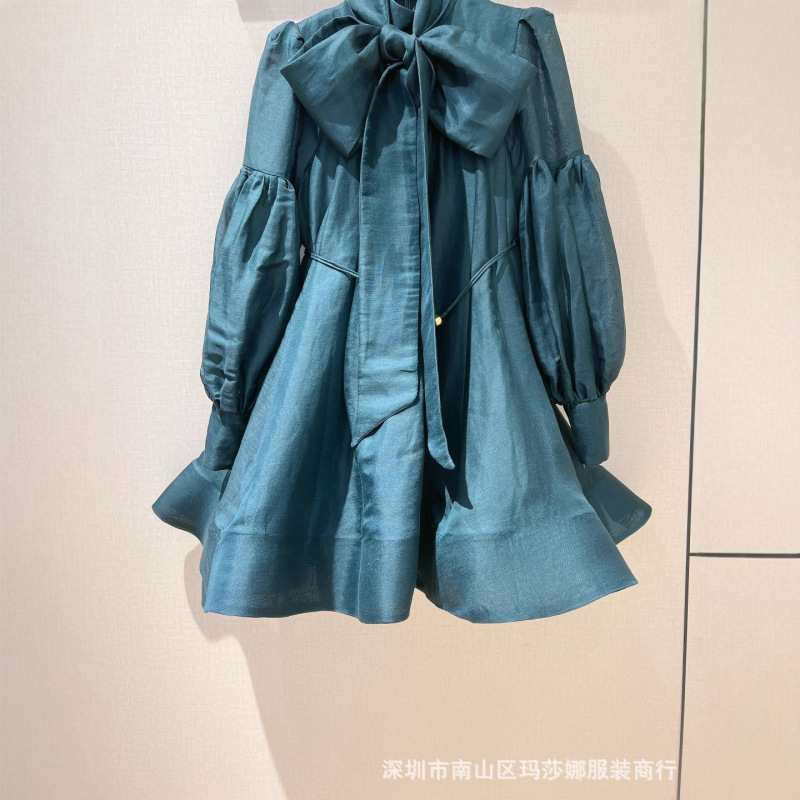 欧美高端2025秋季新款墨绿色立领飘带灯笼袖长袖收腰公主裙短裙|undefined