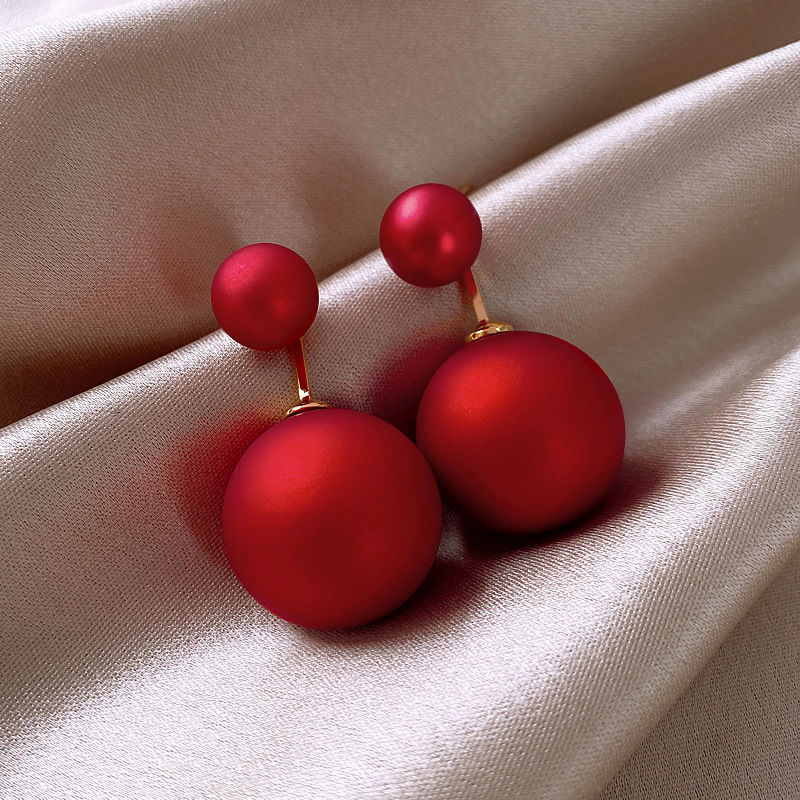 Christmas Earrings Hot Selling Fashion Red Pearl Ball Christmas Snowman Hair Ball Stud Earrings Female Wholesale