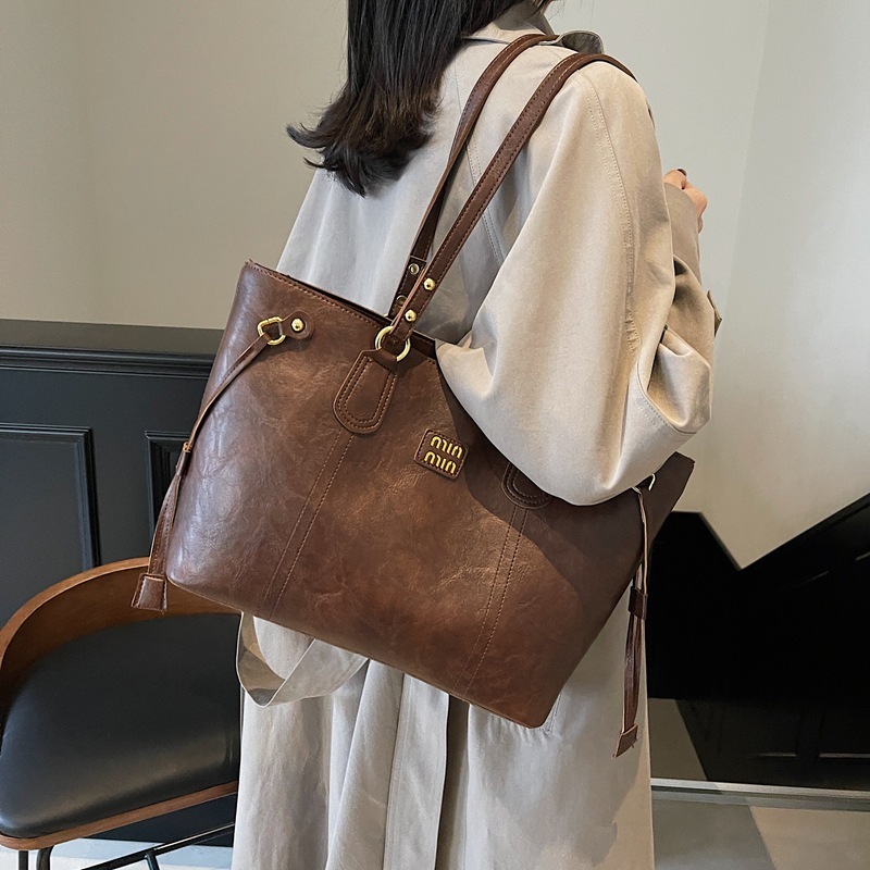 新しい大容量通勤トートバッグ女性のレトロファッション多用途ショルダーバッグハイエンドニッチトレンディなハンドバッグ|undefined