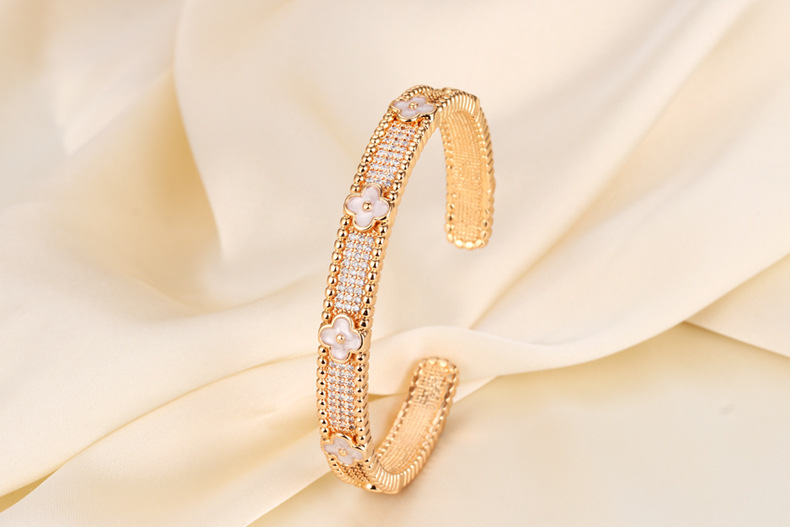 Damen Perlmutt Kleeblatt Armreif Im Retro Stil Schmuckstück_voghion.com