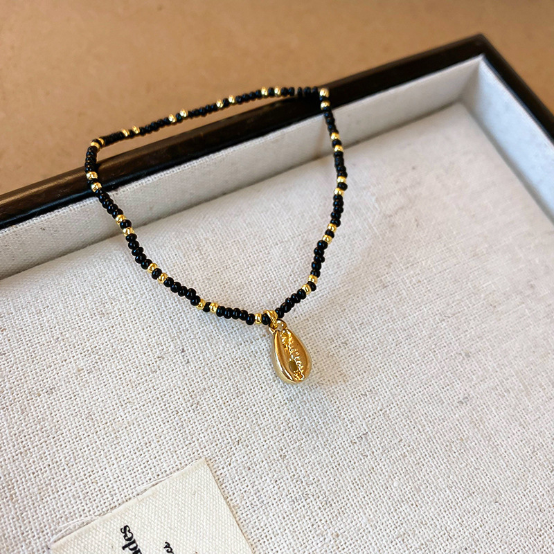 148 brazaletes - Negro - conchas