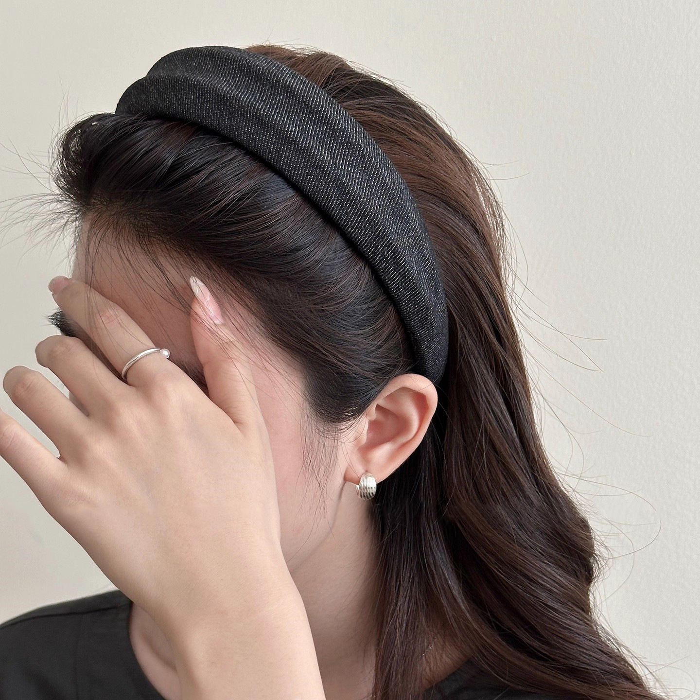 F116-1 # Black and gray denim headband