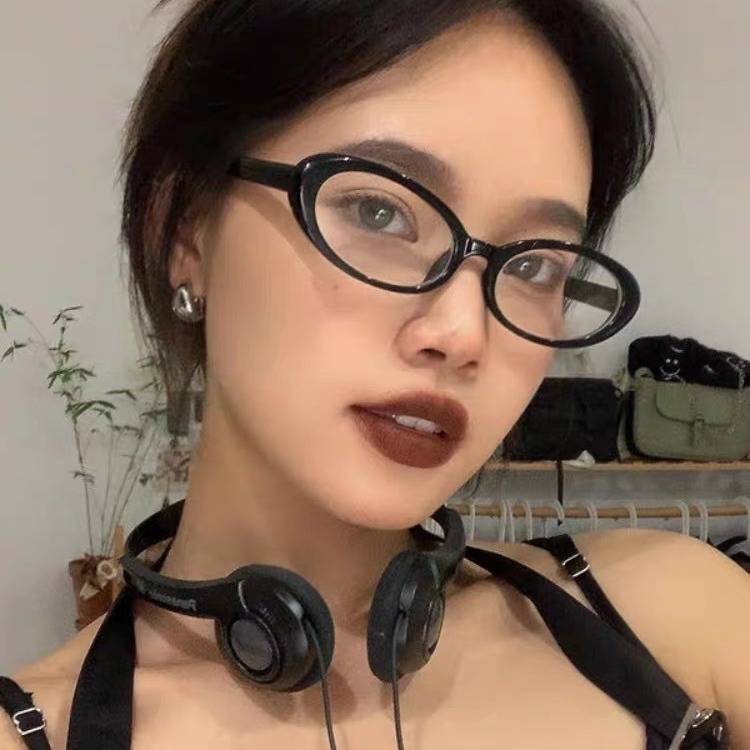 Gafas Ovaladas Pequeñas Retro para Mujer, Modernas y Sencillas, Aptas para Lentes Graduadas, Anti-Luz Azul, Montura Ultraligera y Cómoda, Montura de Plástico, 2026