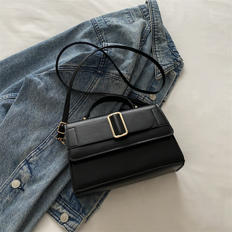 Bolso cuadrado pequeño estilo retro de Hong Kong para mujer 2024 nuevo bolso de mensajero portátil de moda coreana otoño e invierno bolso de hombro con textura de color sólido